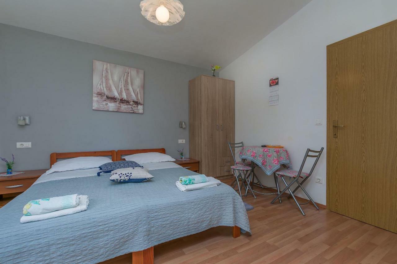 Apartment Ivanka Omiš Extérieur photo