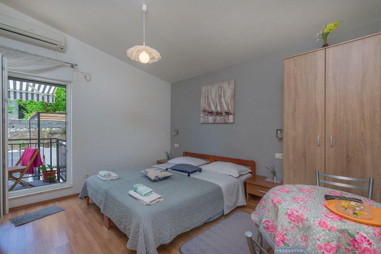 Apartment Ivanka Omiš Extérieur photo